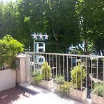 Hll Lungolago Lecco-como 3*
