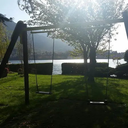 Hll Lungolago Lecco-como
