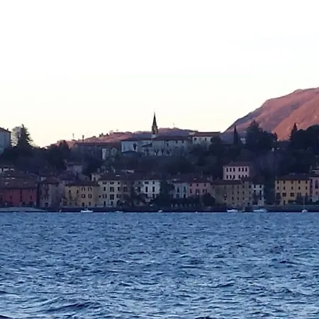 Hll Lungolago Lecco-como 3*