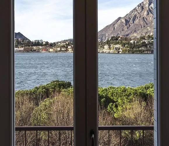ホテル Hll Lungolago Lecco-como 3*