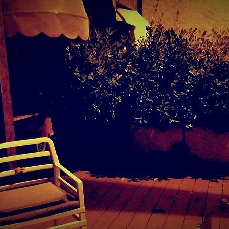 Hll Lungolago Lecco-como Otel