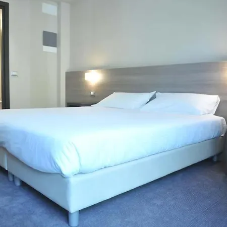 Otel Hll Lungolago Lecco-como