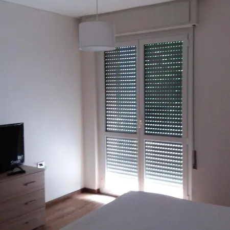 Hotel Hll Lungolago Lecco-como 3*